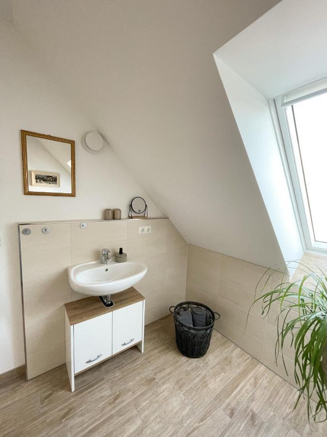 Ferienwohnung Kamrath Mit Wunderschoenem Ausblick Neuruppin Luaran gambar